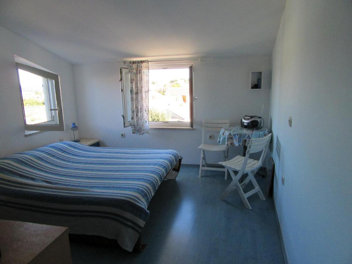 Apartment Antonio Pula Exterior photo