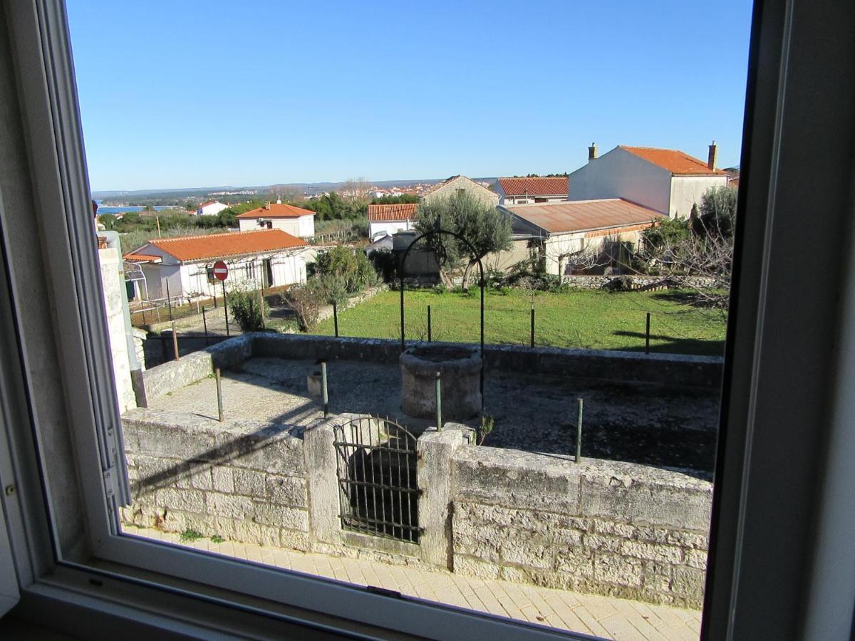 Apartment Antonio Pula Exterior photo