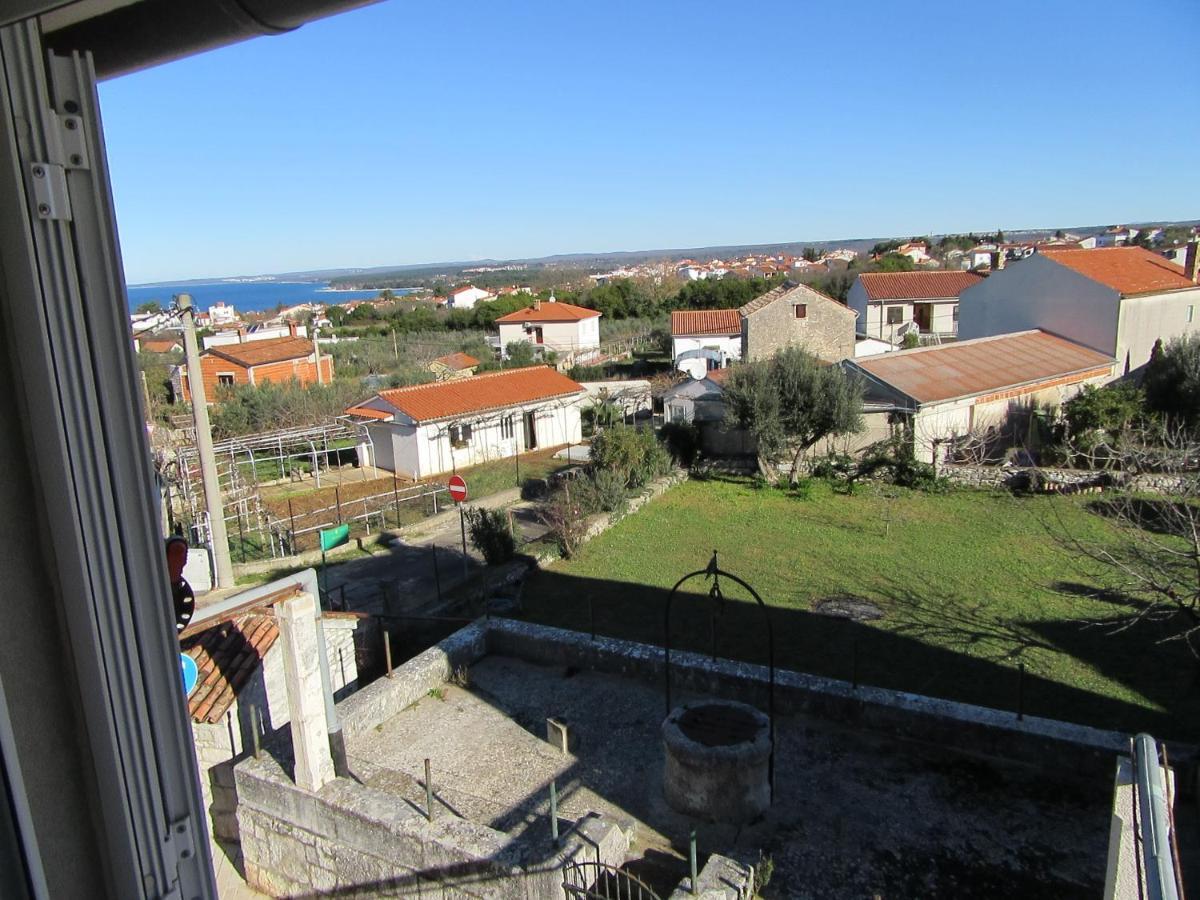 Apartment Antonio Pula Exterior photo